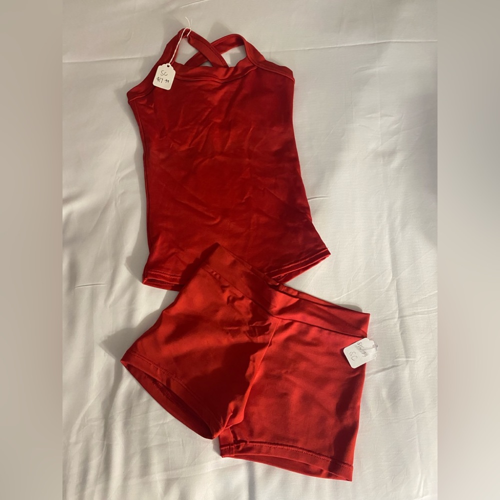 New, Barn Red Monochromatic Tank & Short Set 😍
